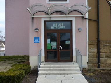 Außenansicht Bücherei